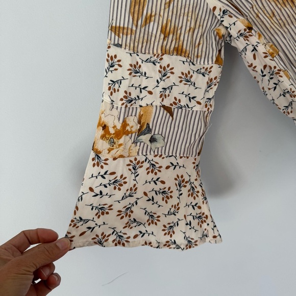 Tribal Jeans Boho Print Long Sleeve Blouse Floral & Stripes VNeck M - Picture 4 of 9